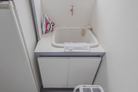 Apartamento à venda com 55m², 2 quartos e 2 vagasCozinha e Área de Serviço