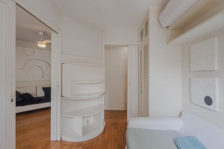 Apartamento à venda com 55m², 2 quartos e 2 vagasQuarto