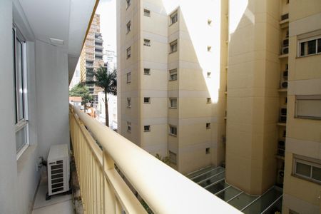 Studio à venda com 25m², 1 quarto e sem vaga Studio à venda com 25m², 1 quarto e sem vagaVaranda e Vista