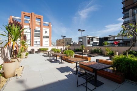 Studio à venda com 25m², 1 quarto e sem vaga Studio à venda com 25m², 1 quarto e sem vagaÁrea Comum - Rooftop