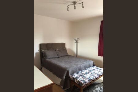 Apartamento à venda com 220m², 3 quartos e 2 vagasQuarto