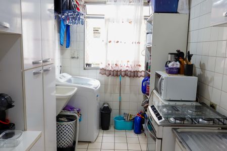 Apartamento à venda com 57m², 2 quartos e 1 vagaCozinha