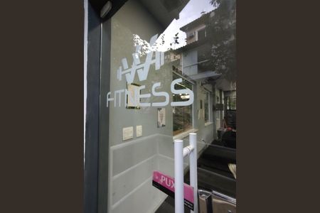 Casa de condomínio à venda com 200m², 3 quartos e 4 vagasÁrea comum - Academia