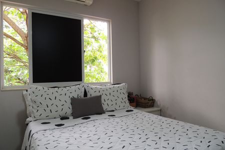 Casa de condomínio à venda com 200m², 3 quartos e 4 vagasQuarto 1 - Suíte 