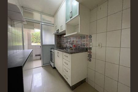 Apartamento à venda com 57m², 2 quartos e 2 vagasCozinha
