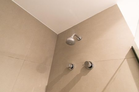 Studio para alugar com 55m², 1 quarto e 1 vaga Studio para alugar com 55m², 1 quarto e 1 vagaBanheiro