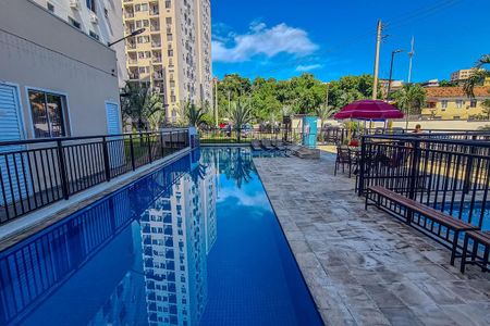 Apartamento à venda com 48m², 2 quartos e sem vaga Apartamento à venda com 48m², 2 quartos e sem vagaÁrea comum - Piscina