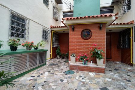 Apartamento à venda com 70m², 2 quartos e 1 vagaFachada do bloco