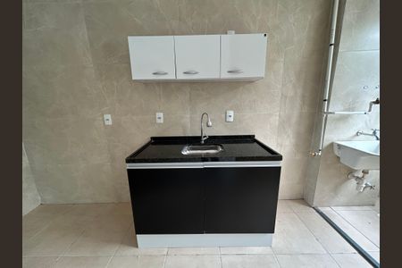 Apartamento à venda com 47m², 2 quartos e sem vagaCozinha - Armários