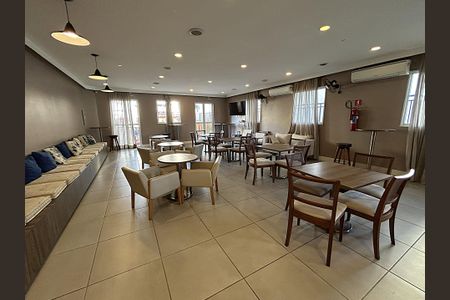 Apartamento à venda com 47m², 2 quartos e sem vagaÁrea comum - Salão de festas