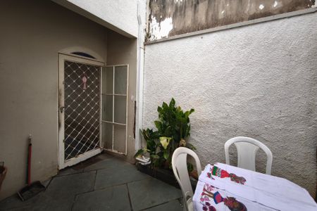 Casa à venda com 200m², 3 quartos e 4 vagasÁrea de Luz