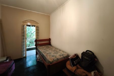 Casa à venda com 200m², 3 quartos e 4 vagasQuarto 2