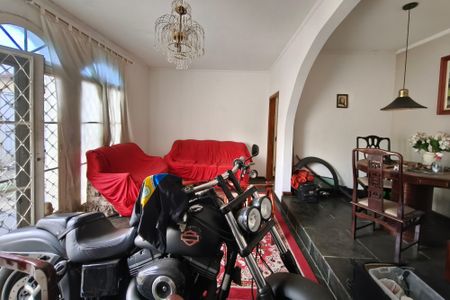 Casa à venda com 200m², 3 quartos e 4 vagasSala de Estar