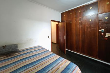 Casa à venda com 200m², 3 quartos e 4 vagasQuarto 1