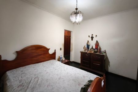 Casa à venda com 200m², 3 quartos e 4 vagasSuíte