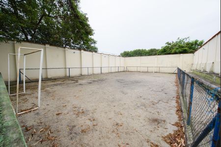 Apartamento para alugar com 69m², 2 quartos e 1 vagaÁrea comum - Quadra de futebol