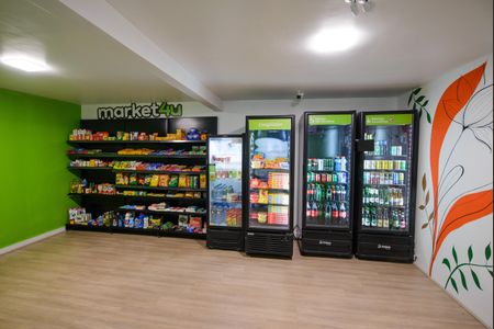 Apartamento para alugar com 69m², 2 quartos e 1 vagaÁrea comum - Mini Mercado