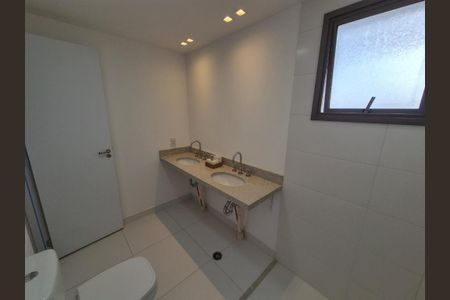 Apartamento à venda com 160m², 3 quartos e 2 vagas Apartamento à venda com 160m², 3 quartos e 2 vagasFoto 29