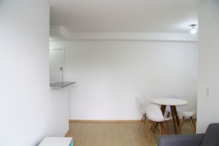 Sala de apartamento para alugar com 2 quartos, 65m² em Jardim Flor da Montanha, Guarulhos
