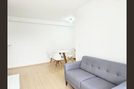 Sala de apartamento para alugar com 2 quartos, 65m² em Jardim Flor da Montanha, Guarulhos