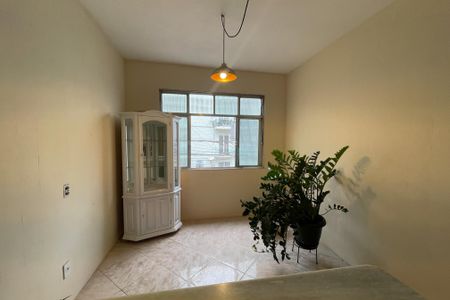 Sala de casa para alugar com 1 quarto, 70m² em Parque Duque, Duque de Caxias
