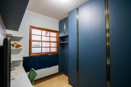 Casa à venda com 250m², 4 quartos e 2 vagasQuarto 2