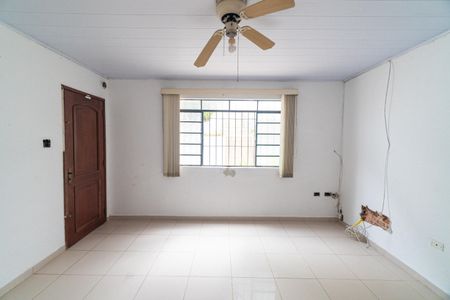 Casa à venda com 267m², 5 quartos e 8 vagasCasa 2 - Sala