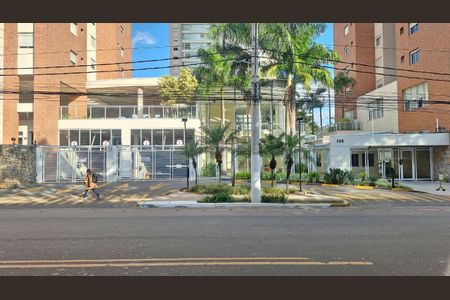 Apartamento para alugar com 187m², 3 quartos e 3 vagasFachada