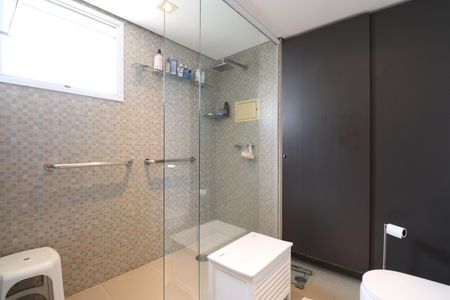 Apartamento para alugar com 187m², 3 quartos e 3 vagasBanheiro da Suíte 3