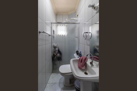 Casa à venda com 100m², 3 quartos e 2 vagas Casa à venda com 100m², 3 quartos e 2 vagasBanheiro