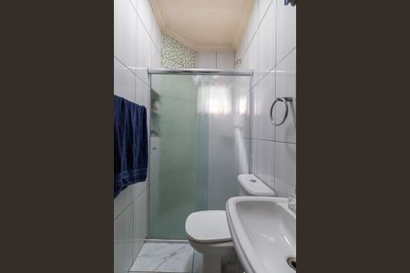 Casa à venda com 100m², 3 quartos e 2 vagas Casa à venda com 100m², 3 quartos e 2 vagasBanheiro Suíte