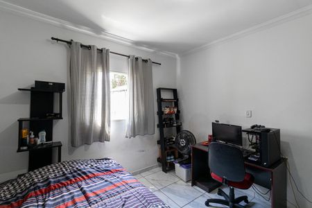 Casa à venda com 100m², 3 quartos e 2 vagas Casa à venda com 100m², 3 quartos e 2 vagasQuarto 2