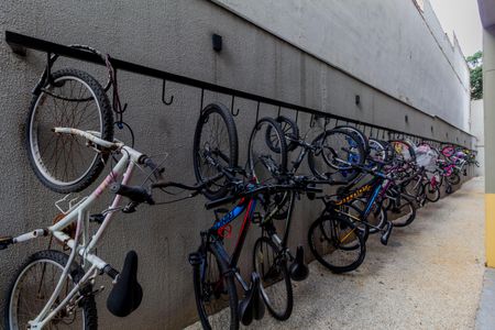 Apartamento à venda com 48m², 2 quartos e 1 vagaÁrea Comum - Bicicletário