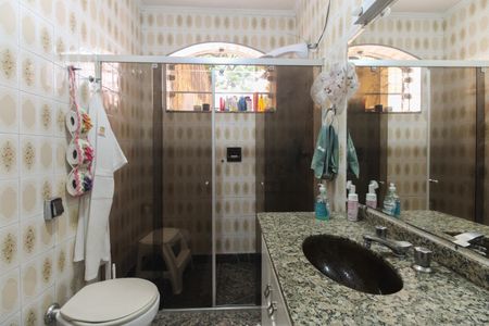 Casa à venda com 1125m², 5 quartos e 8 vagasBanheiro Social