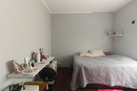 Casa à venda com 1125m², 5 quartos e 8 vagasQuarto 2