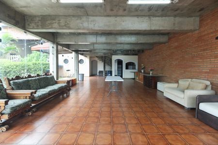 Casa à venda com 1125m², 5 quartos e 8 vagasÁrea comum - Salão de Festas