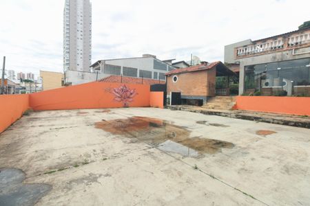 Casa à venda com 1125m², 5 quartos e 8 vagasQuintal