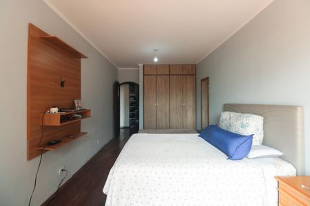 Casa à venda com 1125m², 5 quartos e 8 vagasQuarto 3