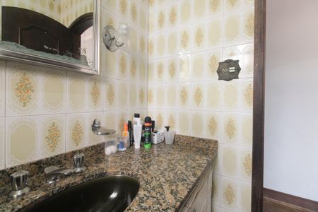 Casa à venda com 1125m², 5 quartos e 8 vagasBanheiro da Suíte 1