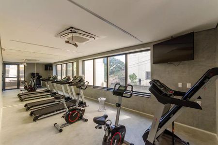 Studio para alugar com 27m², 1 quarto e sem vaga Studio para alugar com 27m², 1 quarto e sem vagaAcademia