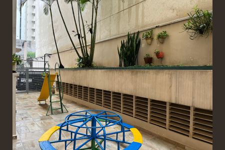 Apartamento à venda com 65m², 3 quartos e 1 vaga Apartamento à venda com 65m², 3 quartos e 1 vagaÁrea comum - Playground