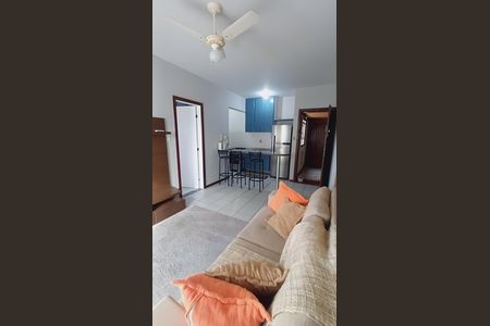 Sala de apartamento para alugar com 1 quarto, 57m² em Caminho das Árvores, Salvador