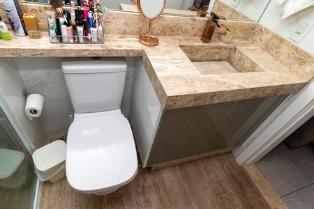 Apartamento para alugar com 79m², 2 quartos e 1 vaga Apartamento para alugar com 79m², 2 quartos e 1 vagaBanheiro