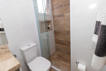 Apartamento para alugar com 79m², 2 quartos e 1 vaga Apartamento para alugar com 79m², 2 quartos e 1 vagaBanheiro da Suíte