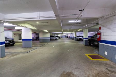 Apartamento para alugar com 79m², 2 quartos e 1 vaga Apartamento para alugar com 79m², 2 quartos e 1 vagaGaragem