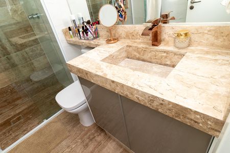 Apartamento para alugar com 79m², 2 quartos e 1 vaga Apartamento para alugar com 79m², 2 quartos e 1 vagaBanheiro