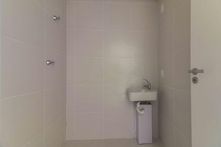 Studio à venda com 26m², 1 quarto e sem vaga Studio à venda com 26m², 1 quarto e sem vagaBanheiro