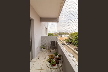 Varanda de apartamento à venda com 3 quartos, 102m² em Jardim Flamboyant, Campinas