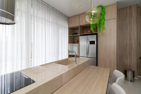 Apartamento à venda com 157m², 3 quartos e 2 vagas Apartamento à venda com 157m², 3 quartos e 2 vagasÁrea Comum - Salão de Festas