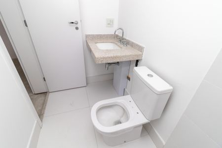 Apartamento à venda com 157m², 3 quartos e 2 vagas Apartamento à venda com 157m², 3 quartos e 2 vagasBanheiro da Suíte 2